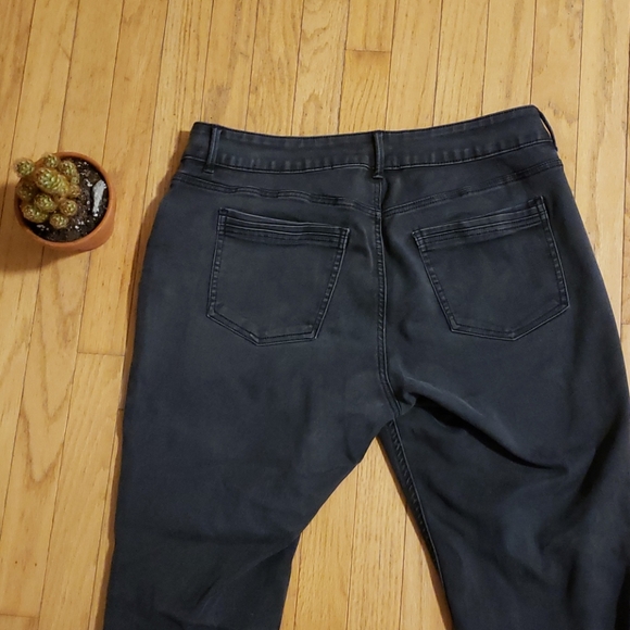 2/$15🦇 black denim - Picture 4 of 4